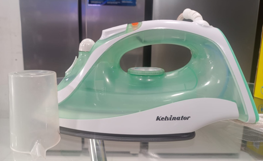 Kelvinator 1200W Superio Steam Irons (Green and White)